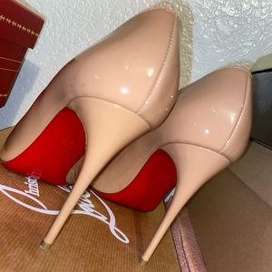 Christian Louboutin Tibur sz 36.5